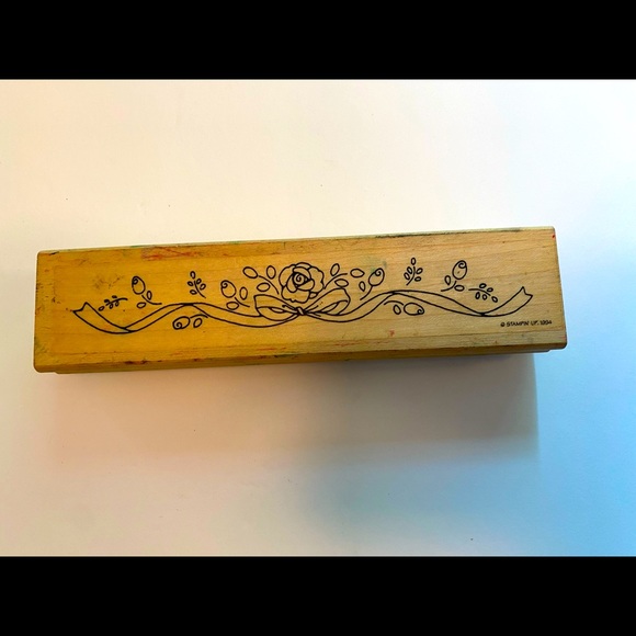 Vintage die-cut decorative stamps.